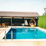 Sapanca Family Aparthotel